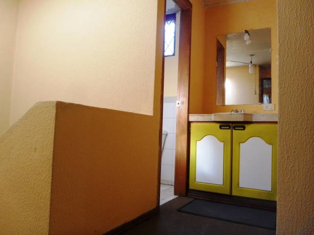 casa de 92 mt2, 4 dormitorios, (Solanda-Quito)