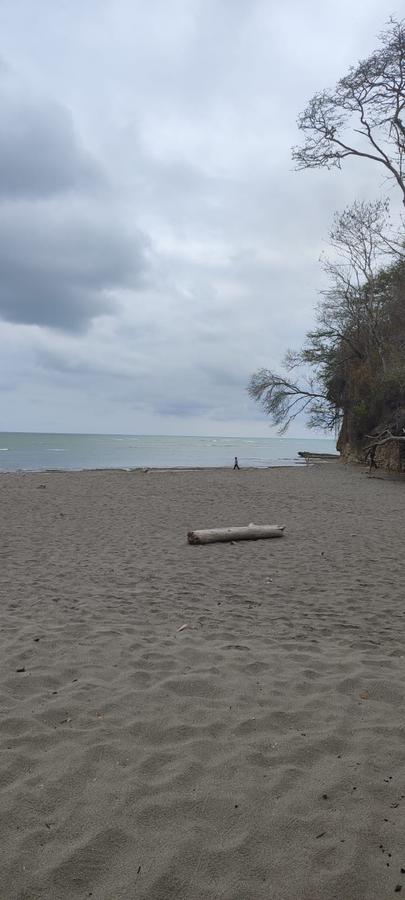 Playa Escondida hermoso terreno en lotización ecológica