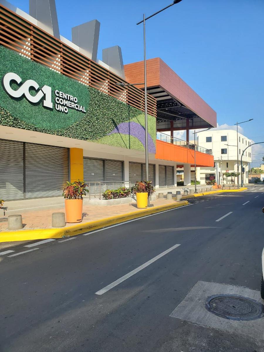 Edificio Comercial en Venta frente al CC1