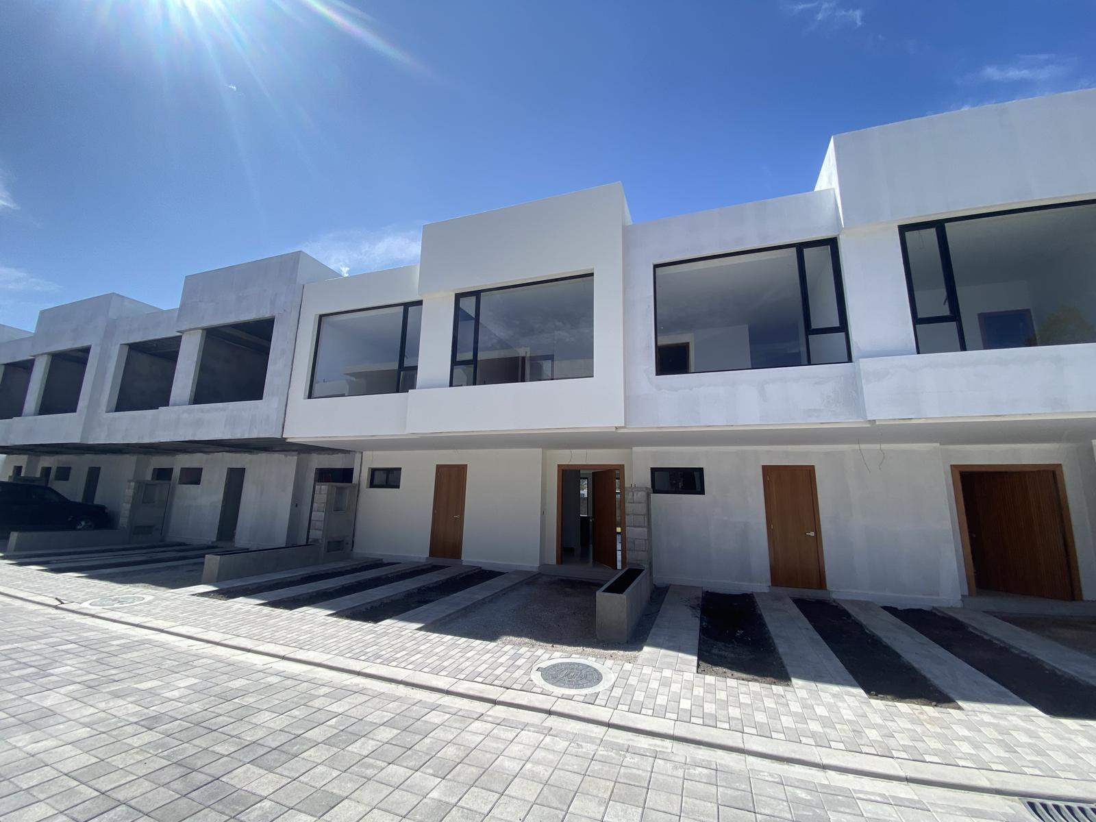 Espectacular casa de venta en planos ubicada en proyecto en el sector de la Viña Alta