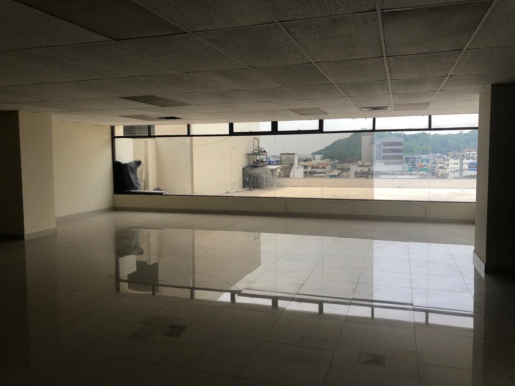 Venta/Alquiler de Oficina en Centro de Guayaquil