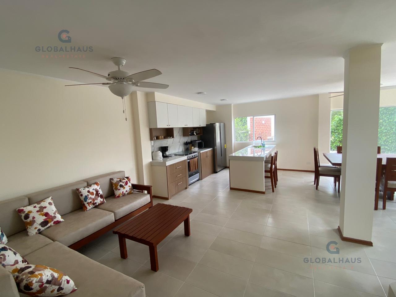 Venta de Casa Amoblada en Ayampe, 3 Habitaciones, Piscina  G.M