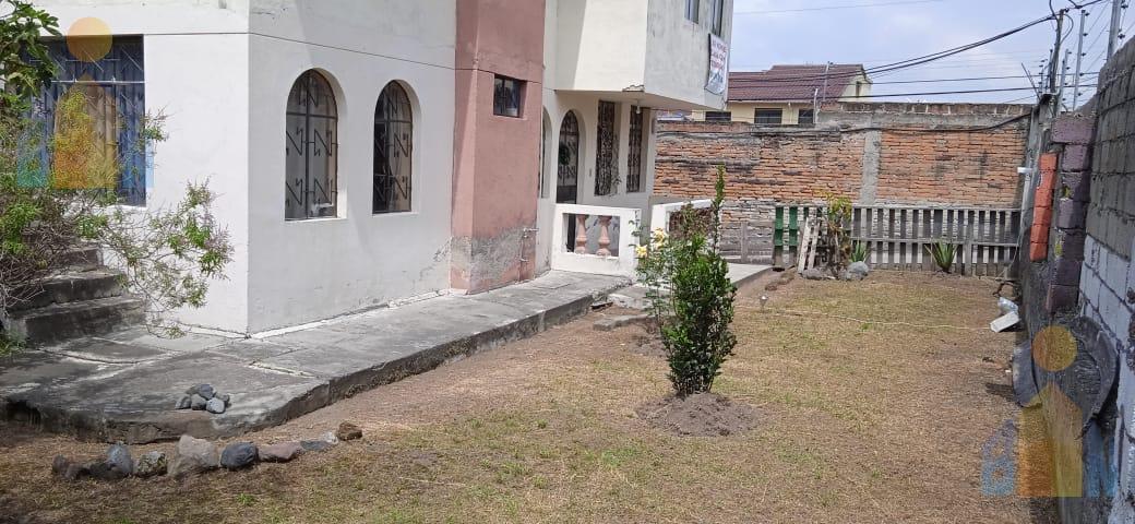 Casa con Amplio Terreno en Venta Sector Sangolquí Cerca del Municipio