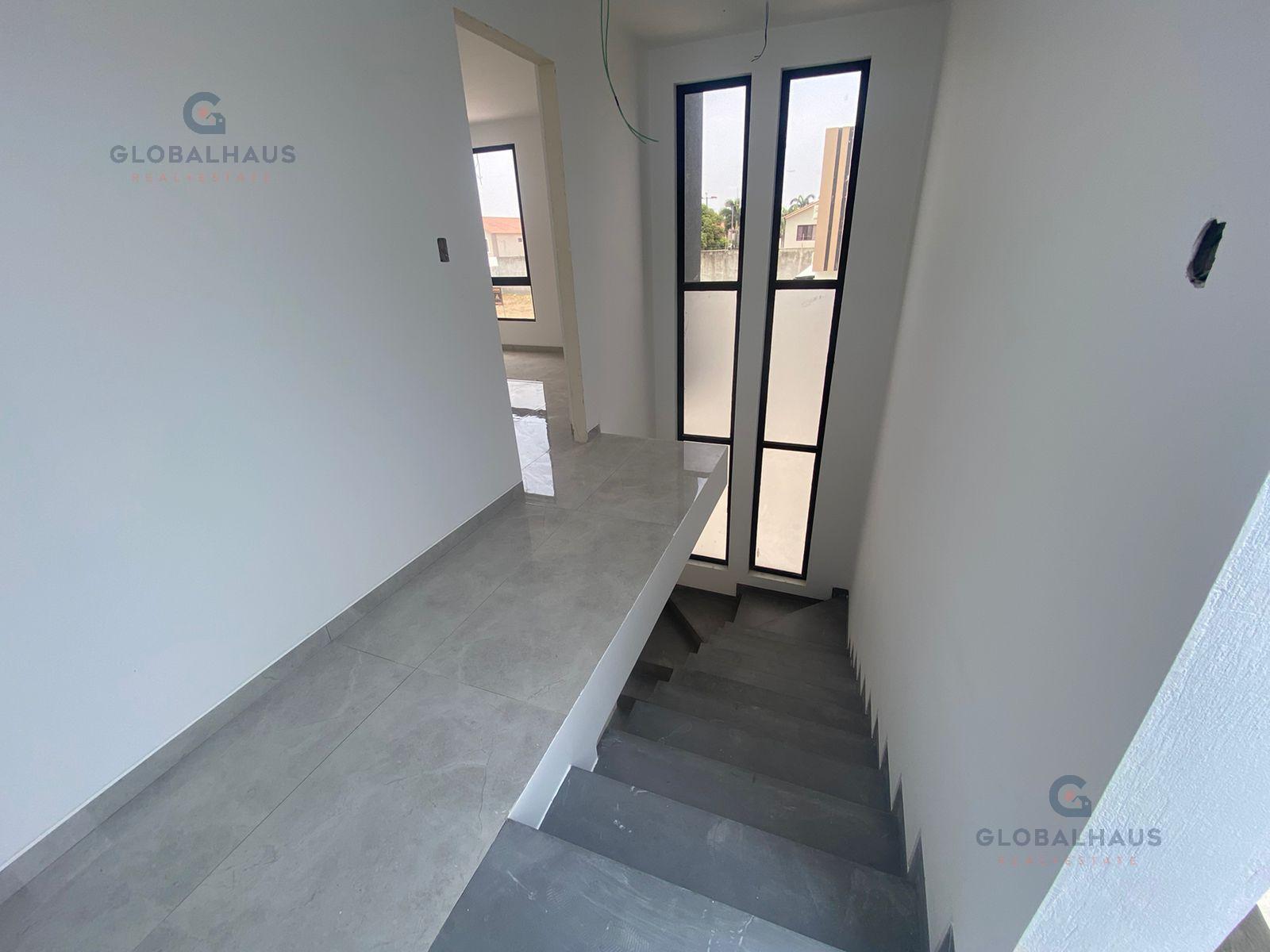 Venta de Casa por Estrenar en Ciudad Celeste, 4 Habitaciones, se acepta Biess  M.C