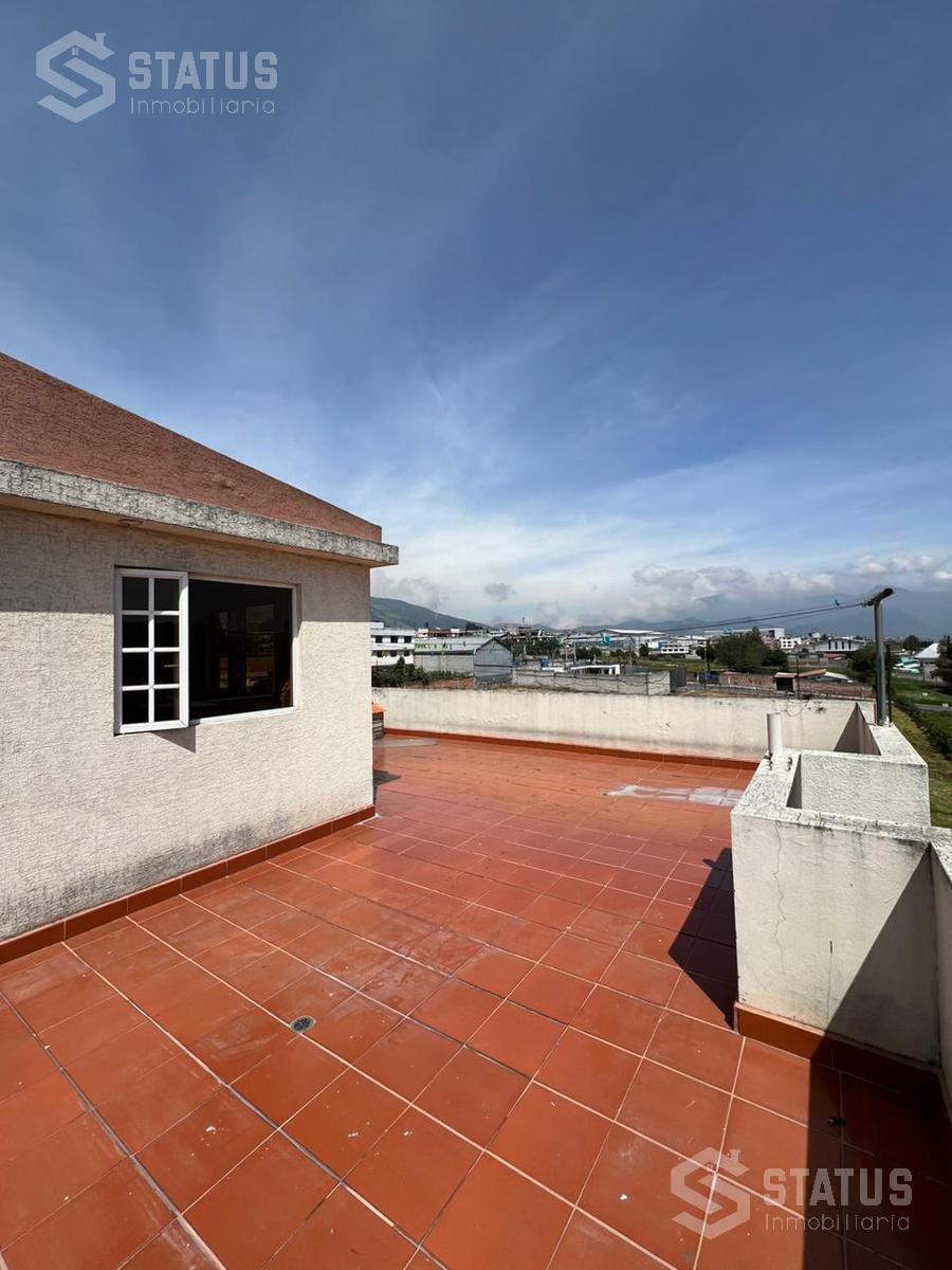 Vendo casa en conjunto, 3 Dorm., 1 Garaje, sector Santo Tomás I – Guamaní, $97.000