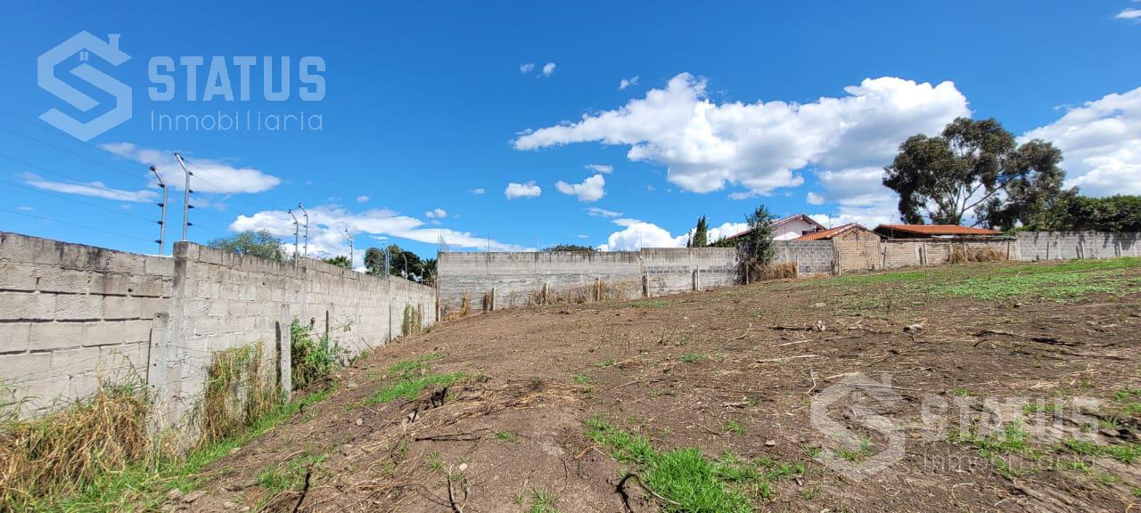 Vendo terreno independiente de 1955 m, Sector Mirasierra – Los Chillos $270.000