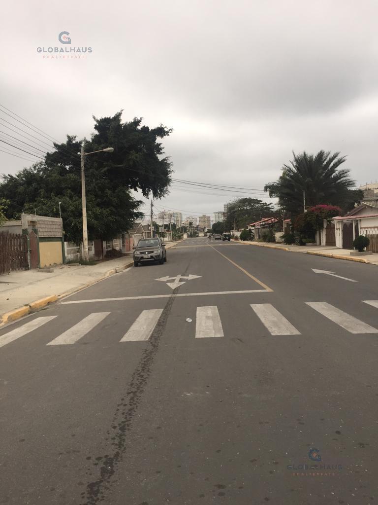 Venta de Terreno en  Ciudadela Italiana, Salinas Cerca del Colegio Rubira Er.Dg.