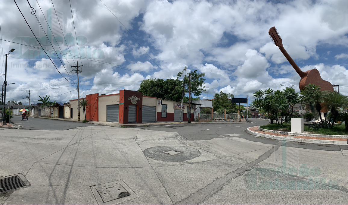 VENTA  DE PROPIEDAD COMERCIAL ESQUINERA EN MILAGRO SECTOR PARQUE DE LA MADRE