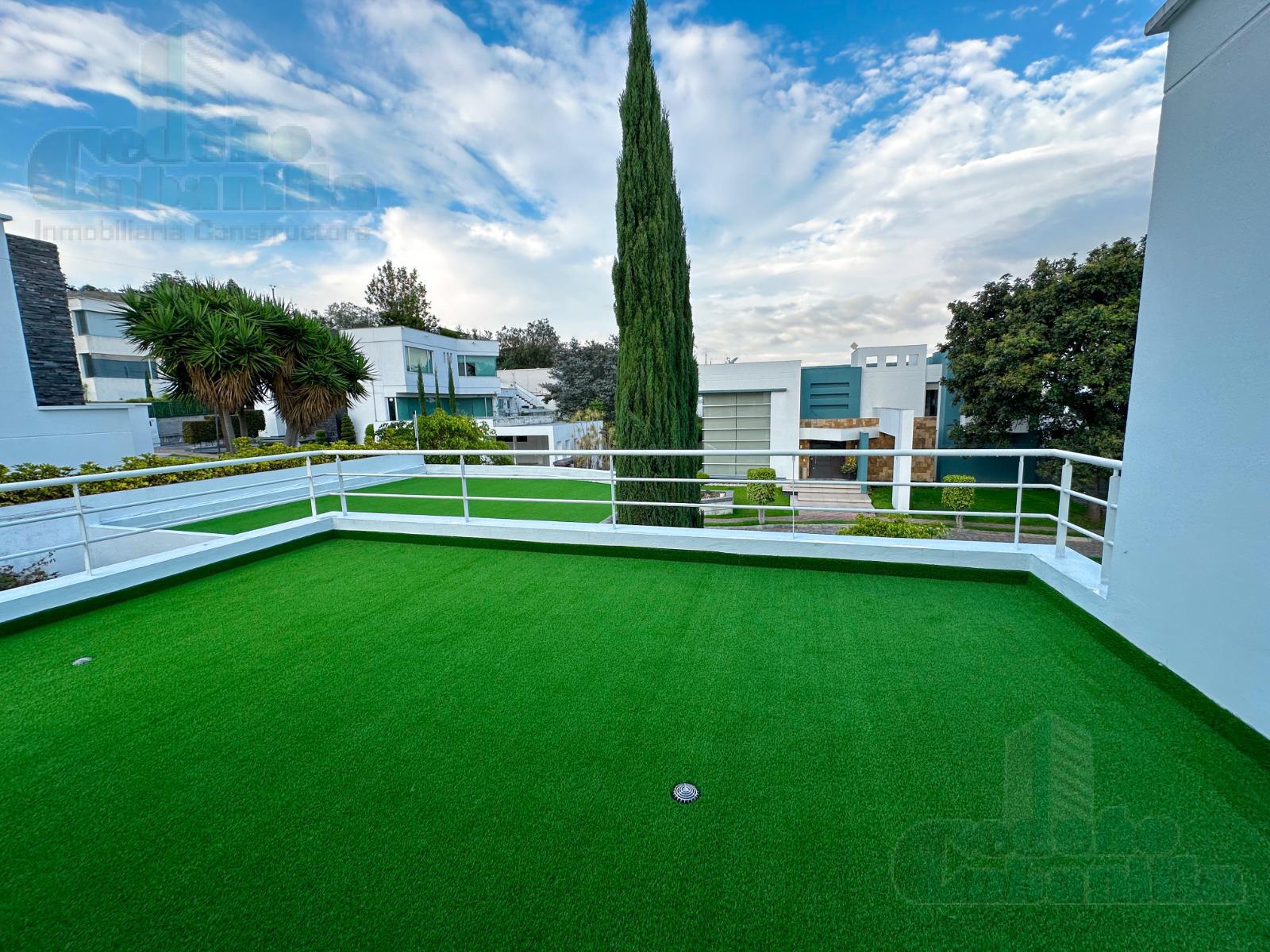 HERMOSA CASA EN VENTA EN URBANIZACION CERRADA EN TANDA