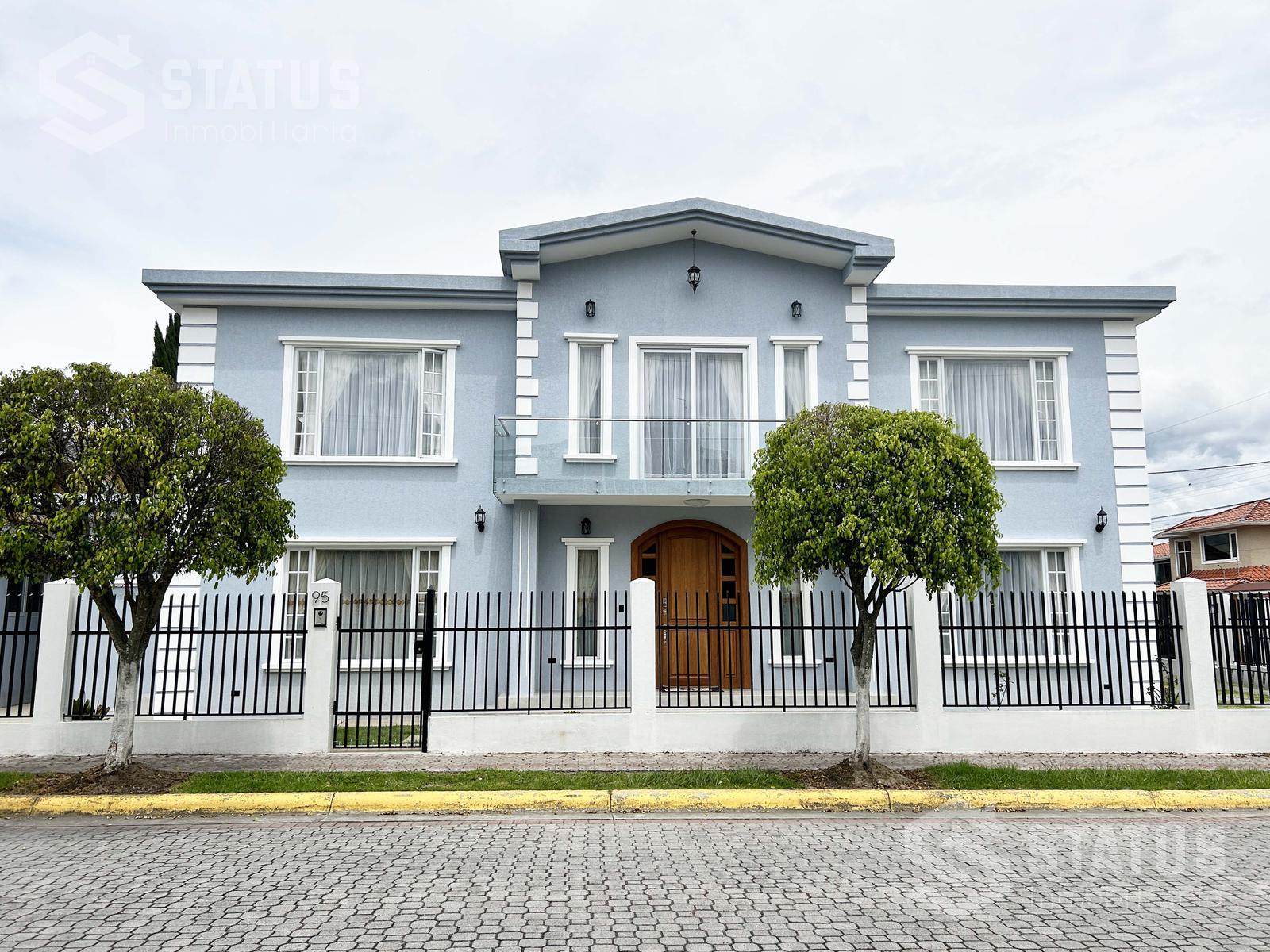 Vendo casa en Urb. Las Haciendas, 4 Dorm, 2 Garajes, Fajardo – Sangolquí, 285 m, $244.900