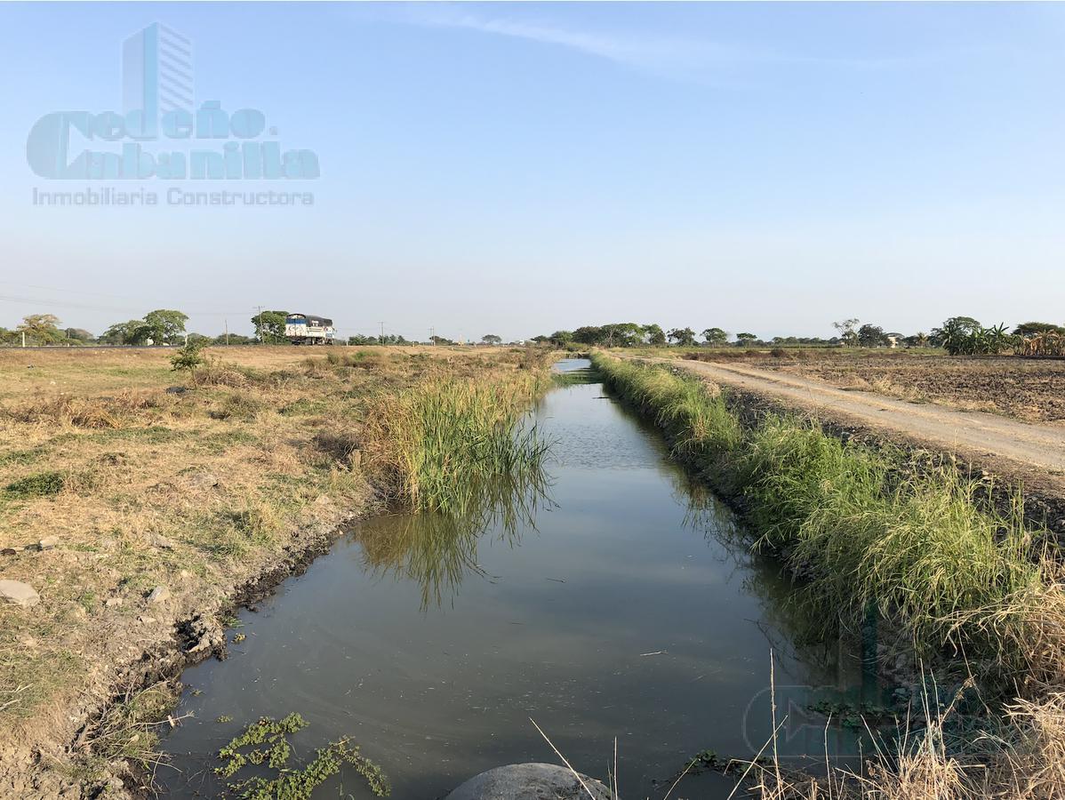 VENTA TERRENO INDUSTRIAL PAN A LA VIA, Puente Alterno Norte