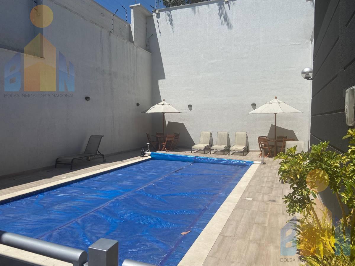 Hermosa Casa de Arriendo en conjunto con piscina en San Juan Alto