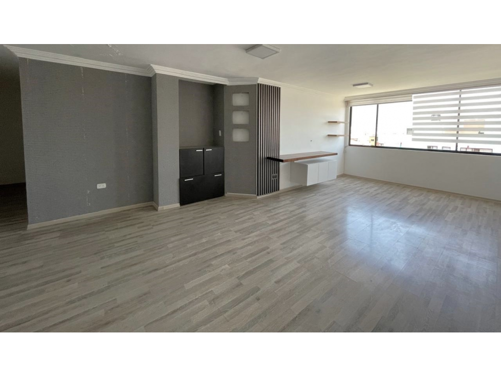 ARRIENDO DEPARTAMENTO 3 HABITACIONES 2 PARQ. MONTESERRIN (SZ)