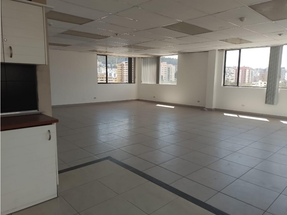 Jipijapa, Oficina en Renta, 180m2, 1ambiente, 2 baños