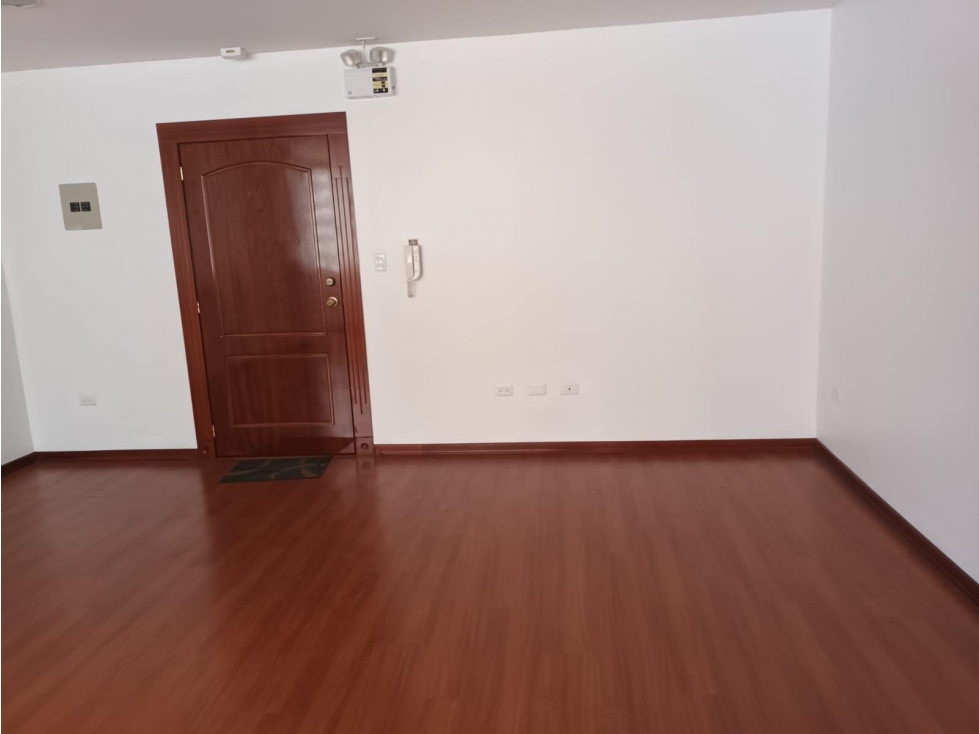 La Mariscal, Oficina en Renta, 42m2, 1 ambiente, 1 baño