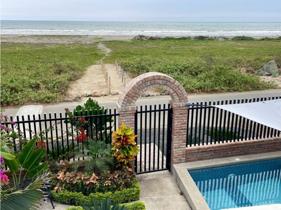 Casa frente al Mar, La Boca San Jacinto, Manabi